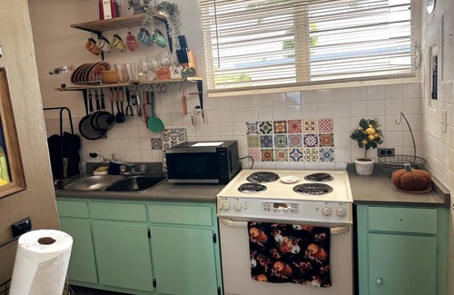 San German Apartment | Retro-Vintage Apartment 15 min from the beach and the second oldest city in PR