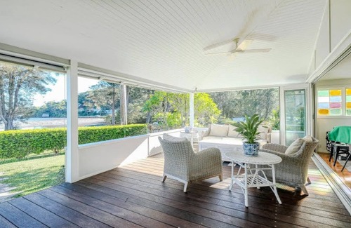 Killcare House | 'Reverie at Killcare' by Accom Holidays