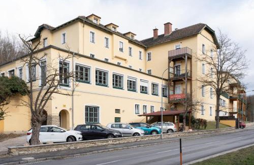 Rosenburg-Mold Apartment | revLIVING premium Apartments Rosenburg Horn