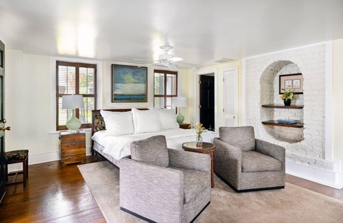 Downtown Bed & Breakfast | Rhett House Inn