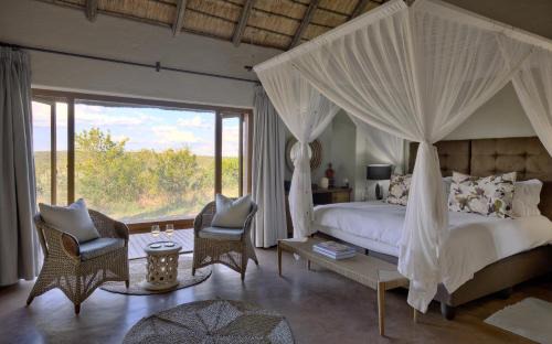 Madikwe Game Reserve Cabin | Rhulani Safari Lodge