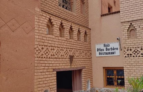 Akhendachou nAit Ouffi House | Riad Atlas Berbère