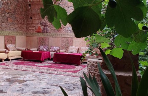 Akhendachou nAit Ouffi House | Riad Atlas Berbère