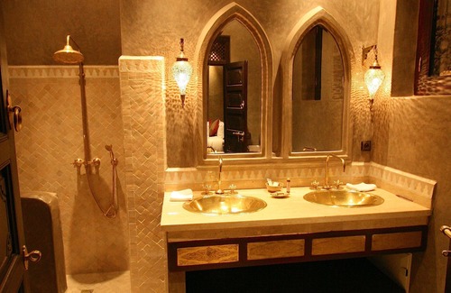 Kbour Chou House | Riad Omri
