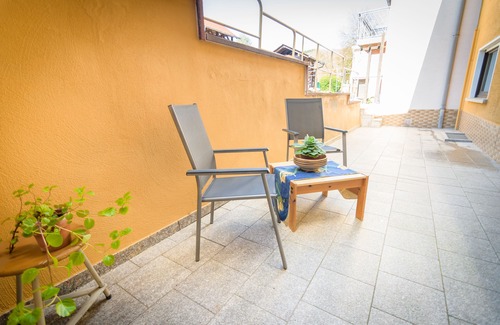 Idar-Oberstein Apartment | Richards im Haus Kallin ground floor apartment with terrace near the forest, hiking trails