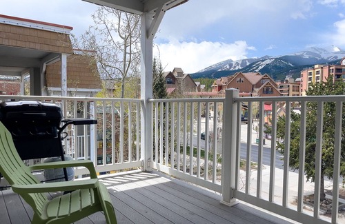 Historic District Condo | Right on Main Street Amazing Views of the Ski Area