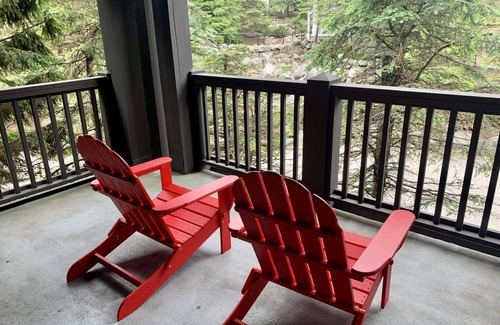 Snowshoe Condo | Rimfire 2 Br, 2 Bath Condo; Ski-In/Ski-Out, Heart Of The Snowshoe Village