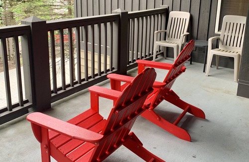 Snowshoe Condo | Rimfire 2 Br, 2 Bath Condo; Ski-In/Ski-Out, Heart Of The Snowshoe Village