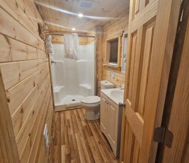 Thompson Falls Hotel | Rimrock Lodge LLC
