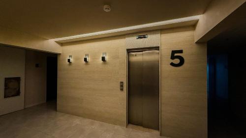 Cruz das Almas Hotel | Ritz Suítes Beira-Mar 522