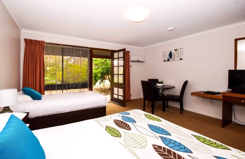 Moama Hotel | River Country Inn