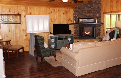 Townsend House | River Front: Cottage on Little River, screened back porch, fire pit by river