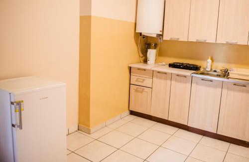 Zator Resort | River Park Domki Wśród Drzew Wzdłuż Rzeki