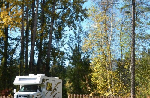 Clearwater House | River's Edge Retreat | RV Site 2