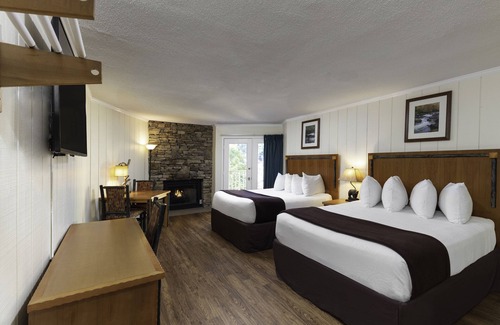 Gatlinburg Resort | River Terrace Resort & Convention Center