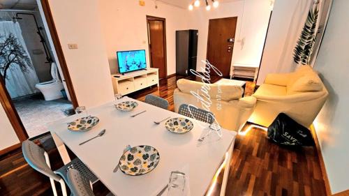 Bang Phong Phang Apartment | River View Active 6