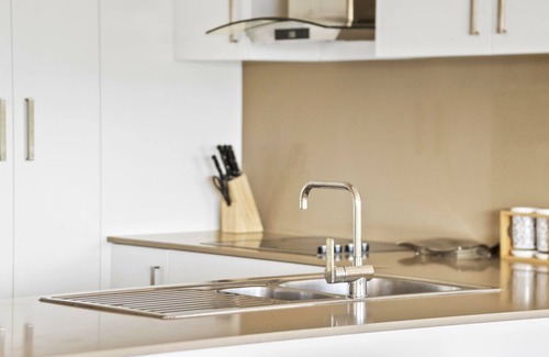 Hunters Hill House | River View Oasis | Spacious 3-Bed House with Pool