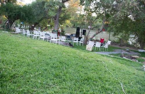 Francistown Cabin | River View Villa Self Catering