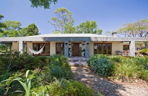 Repentance Creek House | "Riverbend Homestead" BYRON Hinterland Retreat