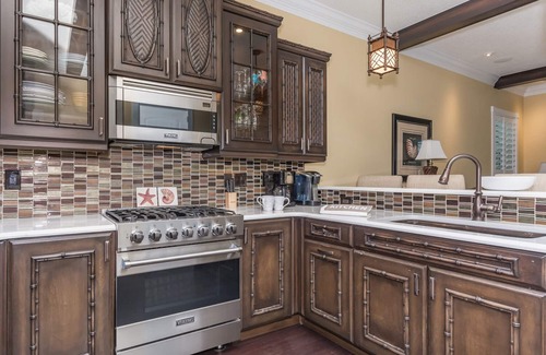 North Causeway House | Riverfacing Townhome in The Village at New Smyrna Marina - 19 Old Feger