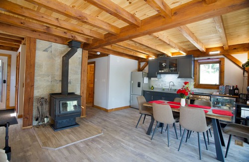 Strong Cottage | Riverfront Oasis on 55 Pvt Acres with Wifi , Sauna and Hot Tub