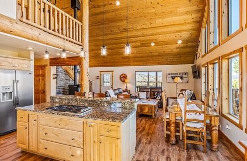 Panguitch Cabin | Riverfront Retreat Near Bryce Canyon National Park