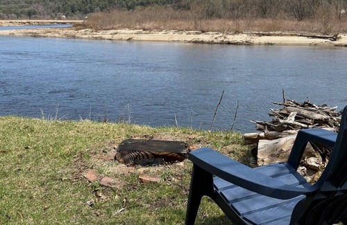 Lisbon Cabin | Riverside Cabin - Great Location, Beautiful Views.