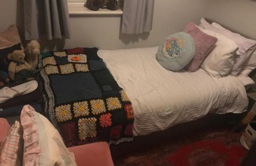 Glanmire Bed & Breakfast | Riverside in Coppervalley Vue