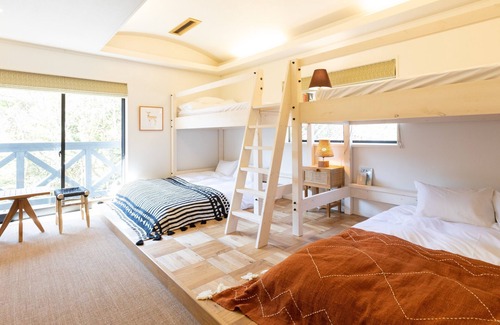 Uwajima Cabin | Riverside Lodge