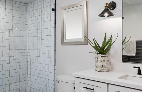 Niagara Falls House | Riverside Stay