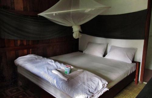 Muang Ngoi Neua House | Riverview Bungalows & GH