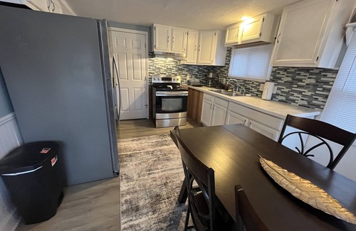 Coal Run Cabin | Riverview Cabin located on waterfront. Pet Friendly! Fishing, relaxing, and fun!