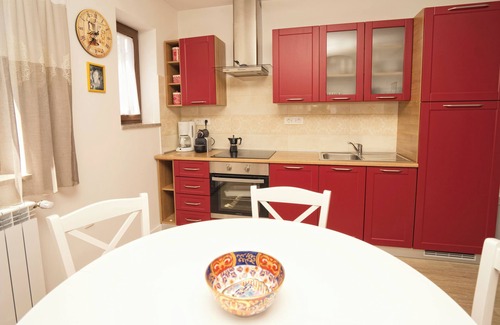 Opric Apartment | Riviera Blue - Apartment RED with sea view, balcony, hot tub and private parking