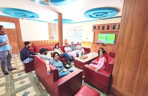 Kuthar House | Riviera Hills Kasauli- Pool and River