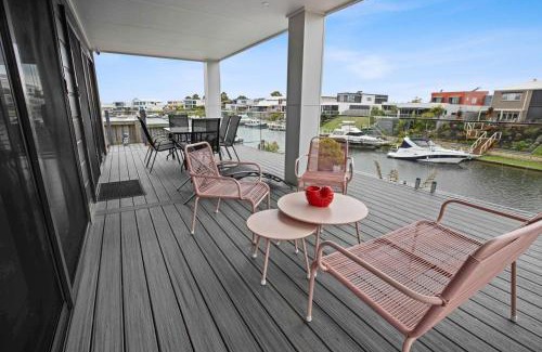 Paynesville House | Riviera View
