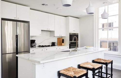 Central Business District Hotel | Roami at St. Charles | 2 Bedroom #13