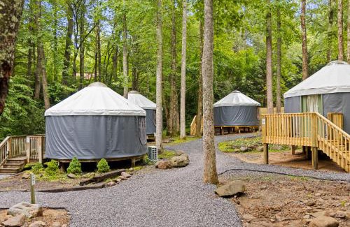 Rocky Grove Other | Roamstead Smoky Mountains