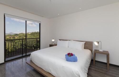 Playa Conchal House | Roble Sabana 202 Luxury Apartment - Reserva Conchal