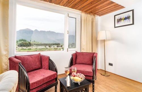 Brein Hotel | Robusta Retreat