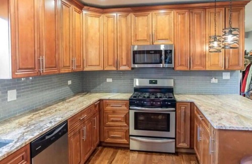 Will County Other | Rock Creek Farm: 5 beds, pool, trails, 25 min to Cedar Lake, 40 min to Chicago.