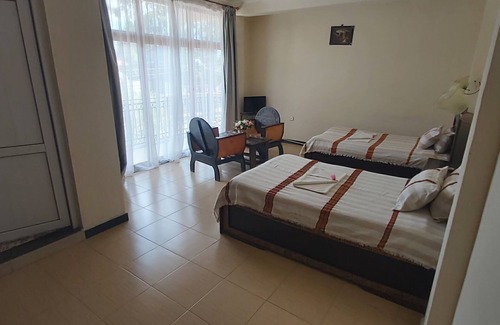 Nifas Silk-Lafto Hotel | Rock Land Guest House