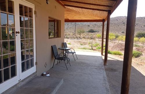 Plathuis House | Rocky Sands - Klein Karoo R62