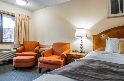 Baker City Hotel | Rodeway Inn Baker City