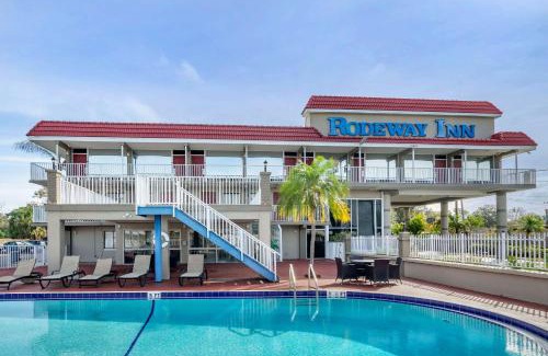 Clearwater Hotel | Rodeway Inn Clearwater-Largo