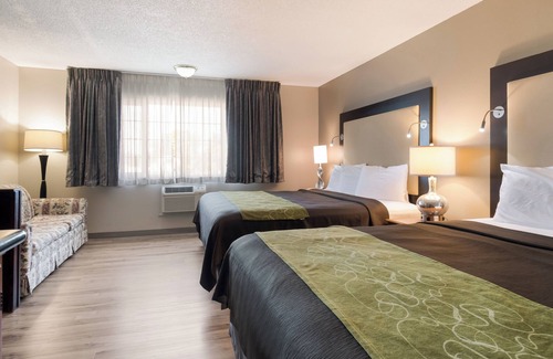 Cedar Hills Hotel | Rodeway Inn & Suites Portland West - Beaverton