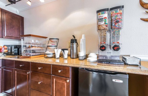 Hopkinsville Hotel | Rodeway Inn