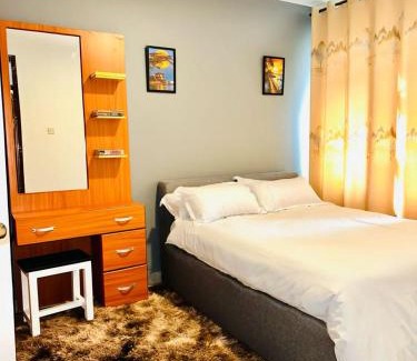 Jinja Bed & Breakfast | Roje's Oasis