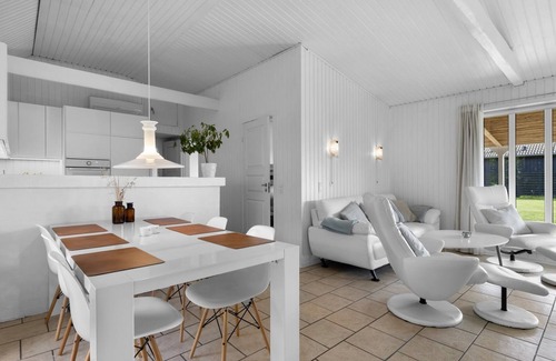 Mesinge House | "Rolfkarl" - 250m from the sea by Interhome