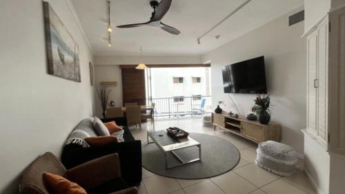 Kings Beach Apartment | Rolling Surf Resort Unit 48