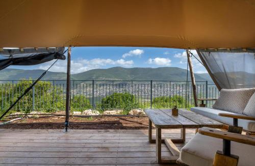 Misgav Resort | Rom Farm by Glow - חוות רום